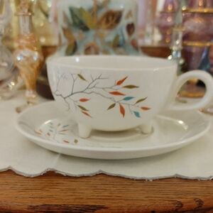 Elegant Leaf Design Teacup and Saucer Set